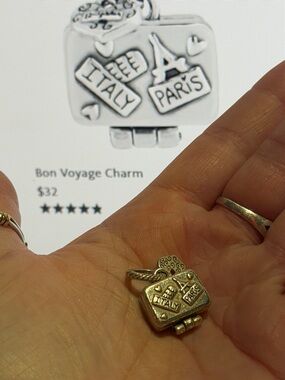 🌍 Brighton Silver Travel ‘Bon Voyage Charm’!